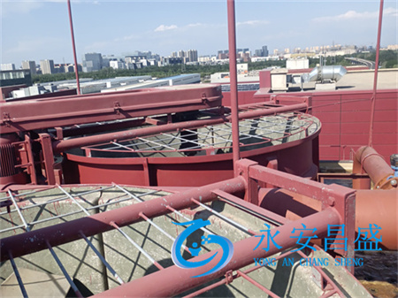 全方位解析空調(diào)分管機(jī)清洗技巧，助力中央空調(diào)持久高效制冷