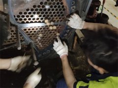 中央空調(diào)冷水機組管道破裂，永安昌盛專業(yè)維修上門服務(wù)